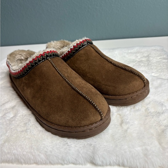 White Mountain Shoes - White Mountain Icebin Faux Fur Slipper Clog Dark Chocolate Size 9